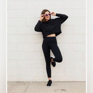 SPANX Every.Wear Active Icon Leggings Black Size M